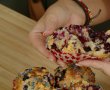 Brioșe cu afine și ciocolată albă - Rețeta pentru un desert cu fructe, aromat și delicios-2