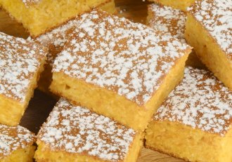 Prăjitură turnată cu dovleac - Rețeta simplă și delicioasă de toamnă