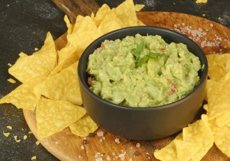 Rețeta gustoasă de guacamole - Sosul perfect pentru nachos