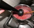 Tort Valentina cu capsuni si ciocolata - Deliciu ciocolatos si aromat-2