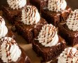Prăjitura Ora 12 - Un deliciu ciocolatos de zile mari-5
