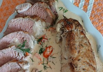 Muschiulet de porc cu sos de smantana - Reteta gustoasa la cuptor