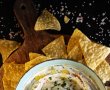 Cremă de brânză cu usturoi și nachos - Rețeta perfectă pentru un snack gustos-1
