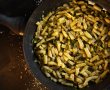 Garnitură de fasole galbenă cu usturoi verde - Cea mai simplă și gustoasă rețetă-2