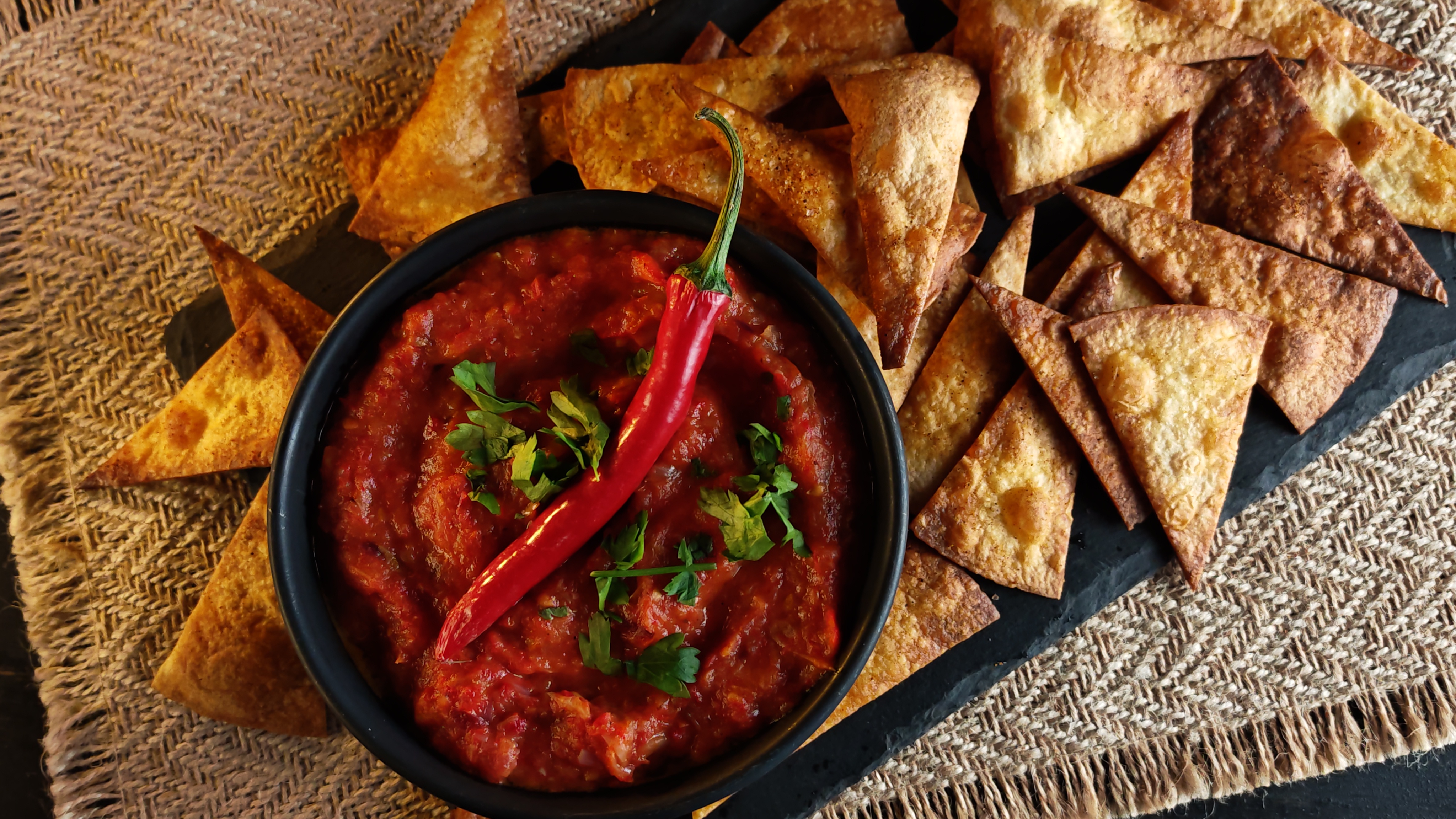 Salsa de legume pentru nachos - Rețeta ușoară și savuroasă