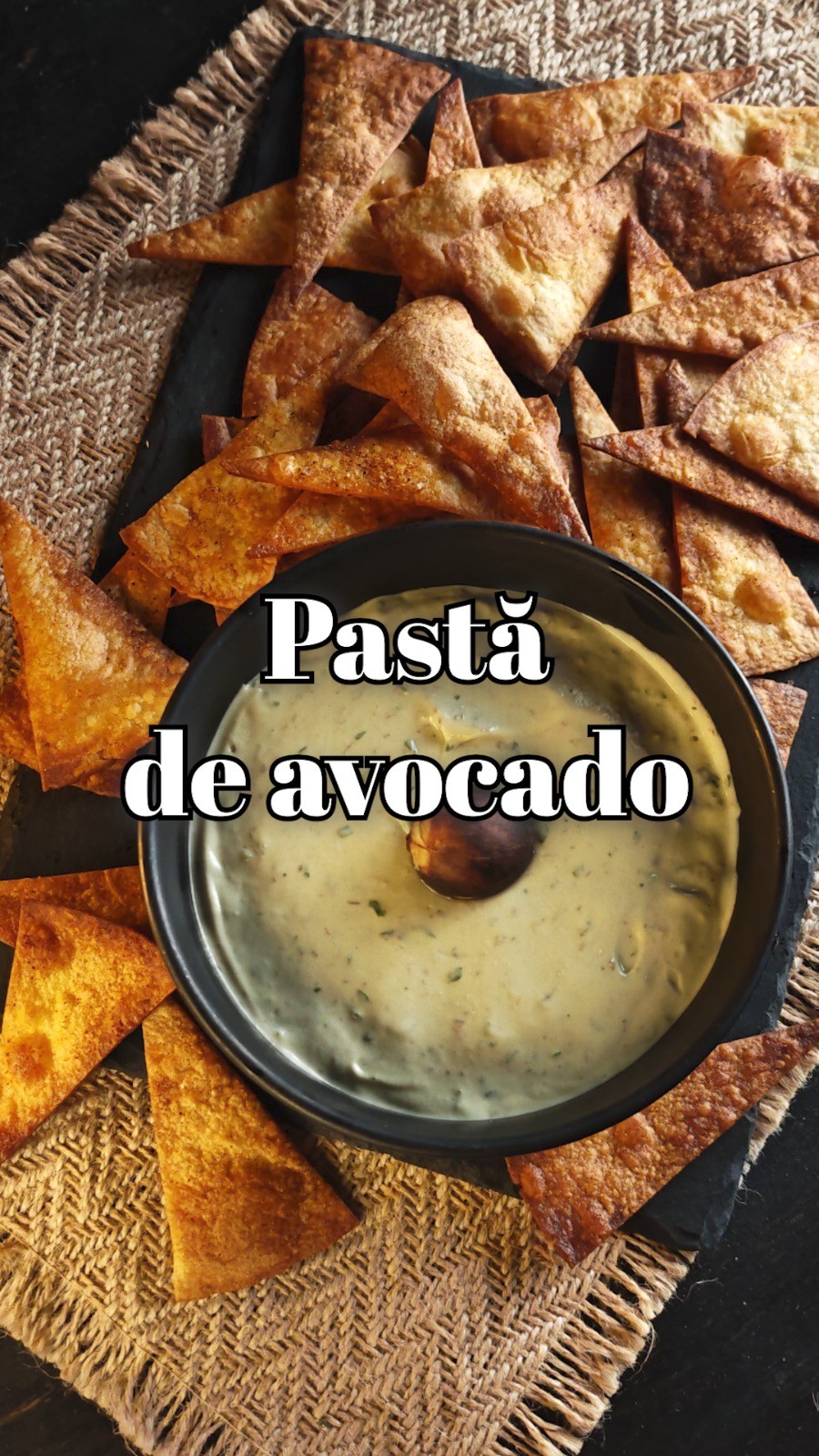Pastă de avocado - Sosul perfect pentru gustările preferate