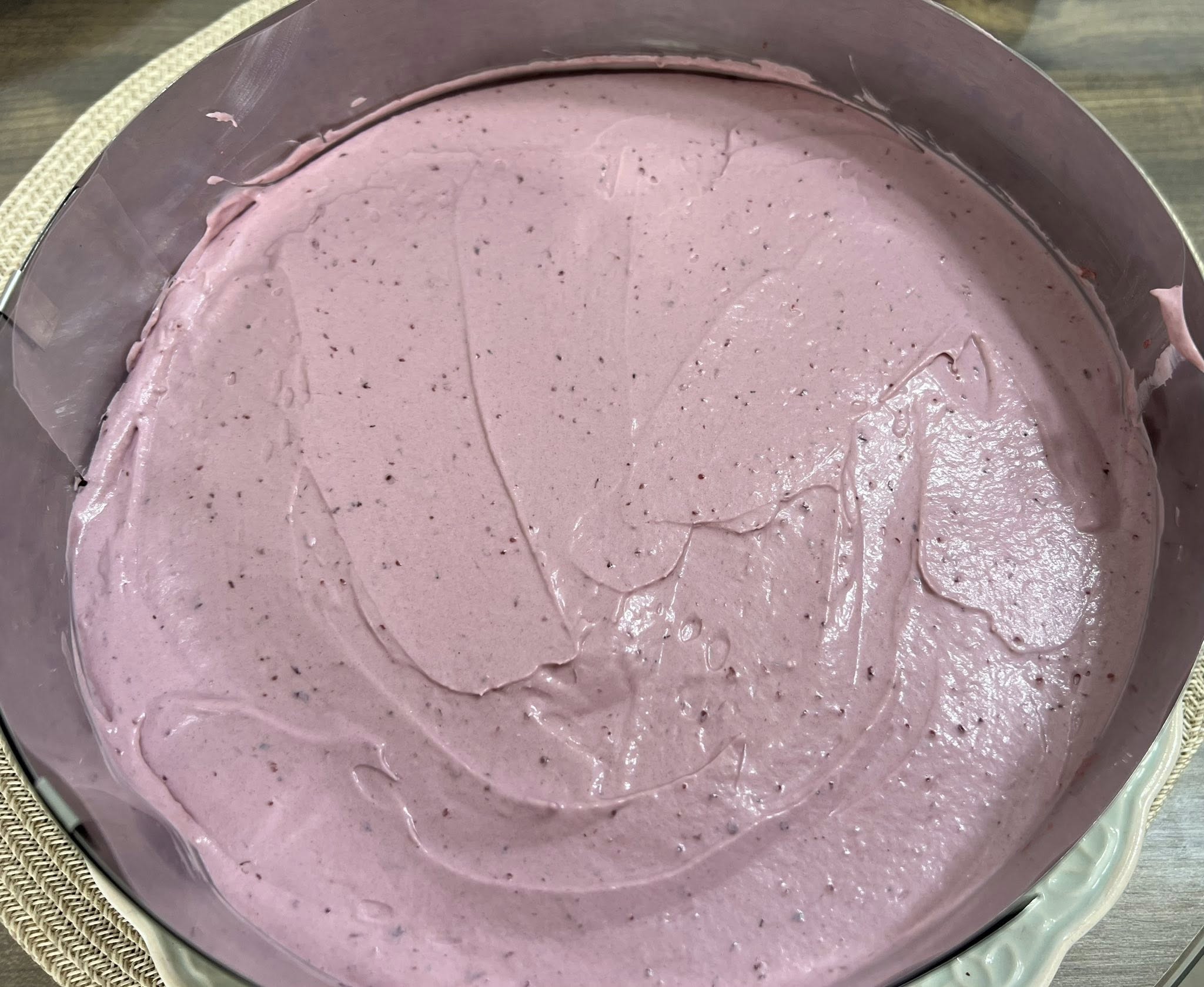 Tort cu mure, cirese si ciocolata