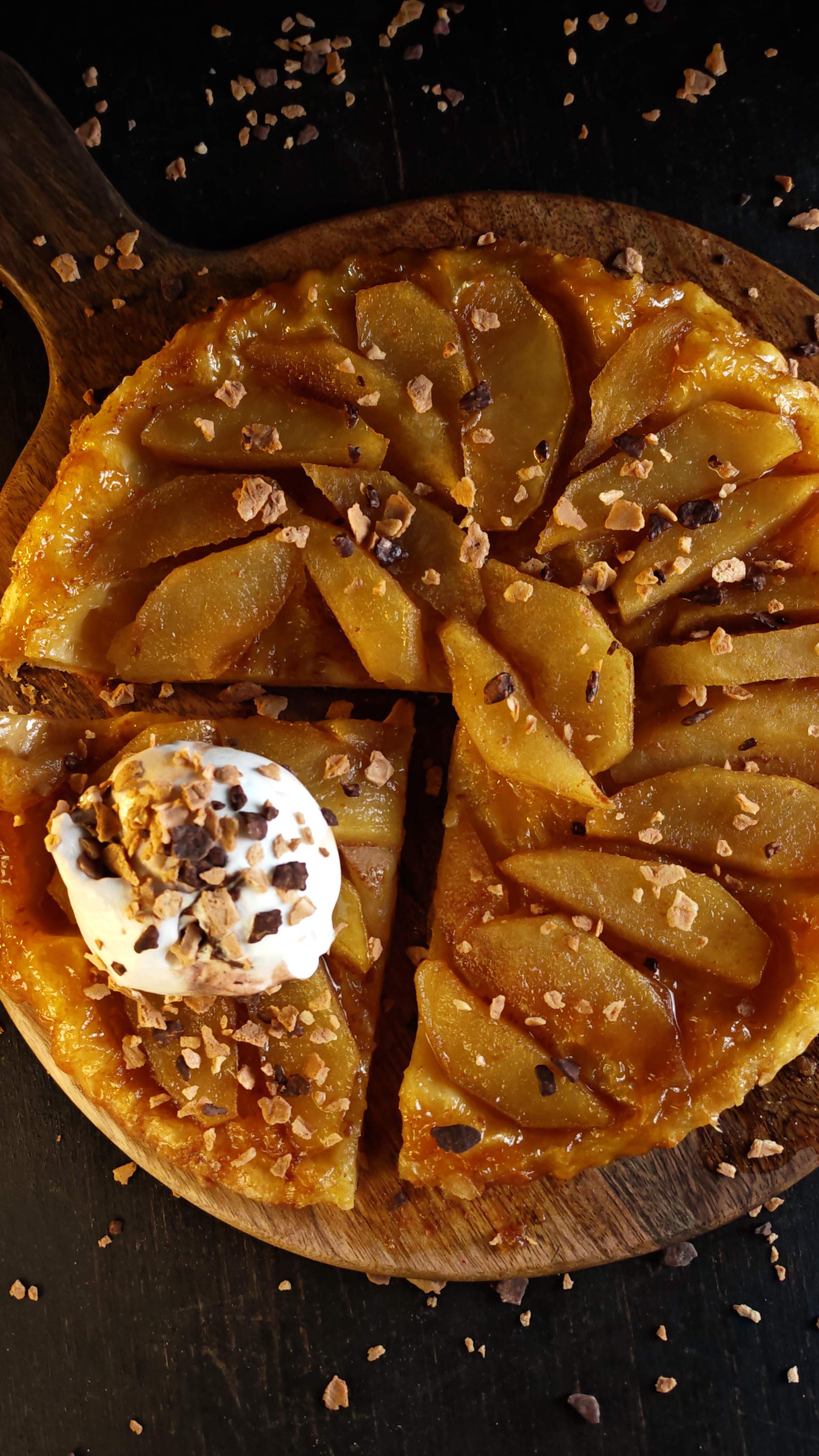Tarta Tatin cu înghețată - Desertul care te cucerește