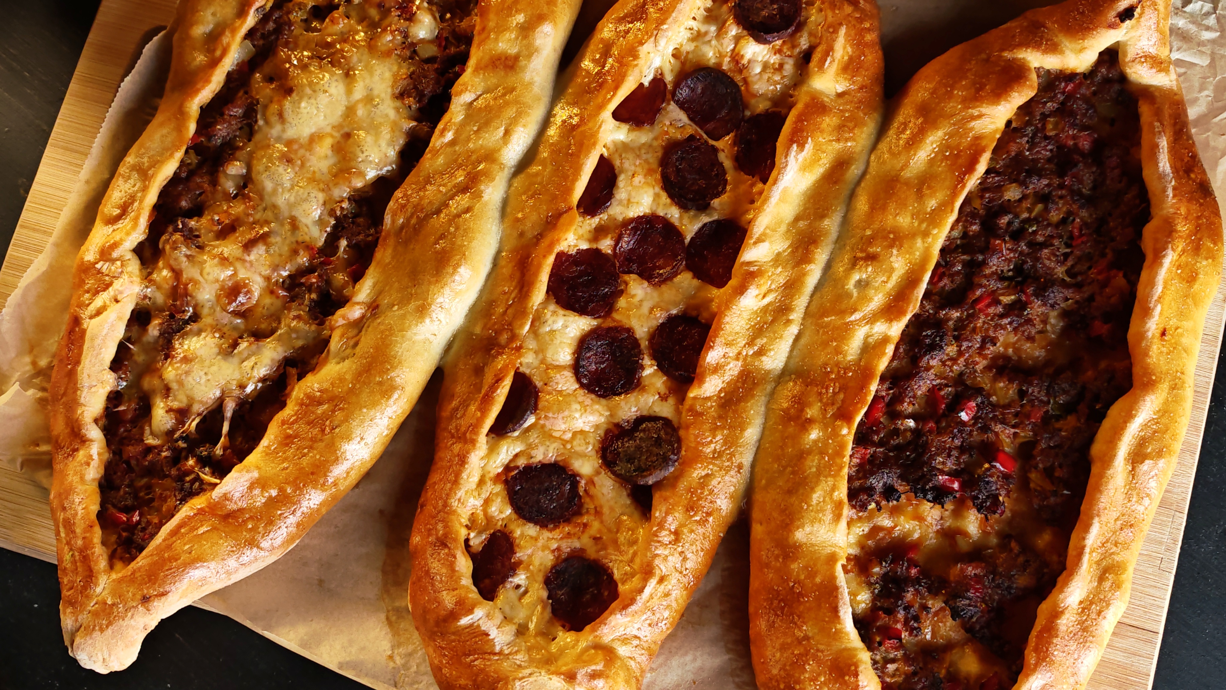 Pide turcești  – Rețeta pas cu pas