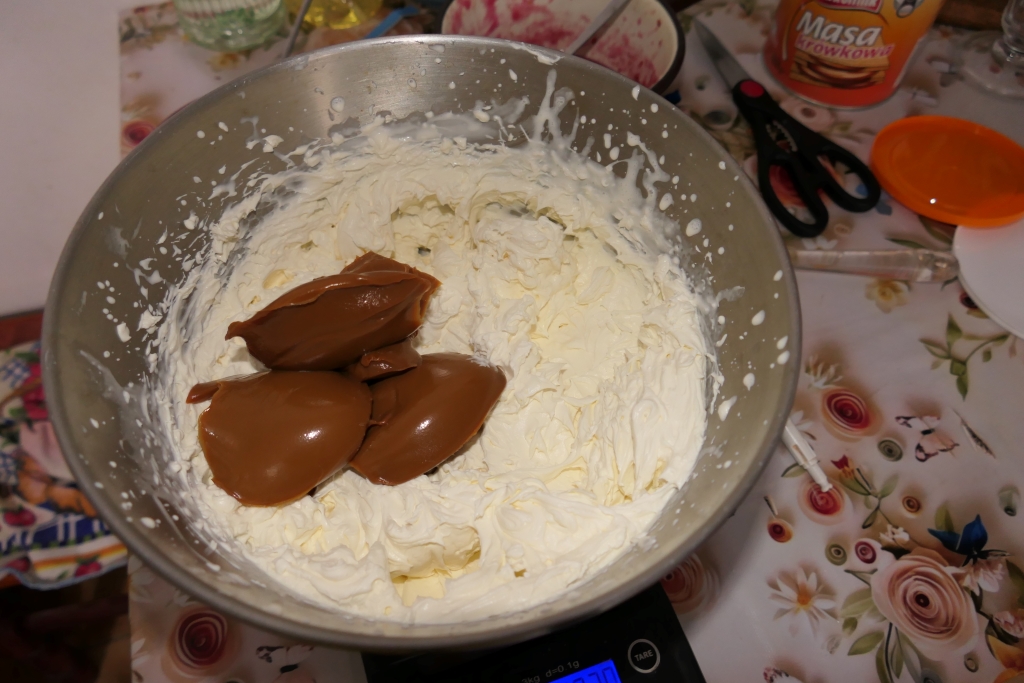 Desert cu capsuni si zmeura