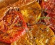 Tarta verii - Rețeta savuroasă cu roșii și ceapă caramelizată-2